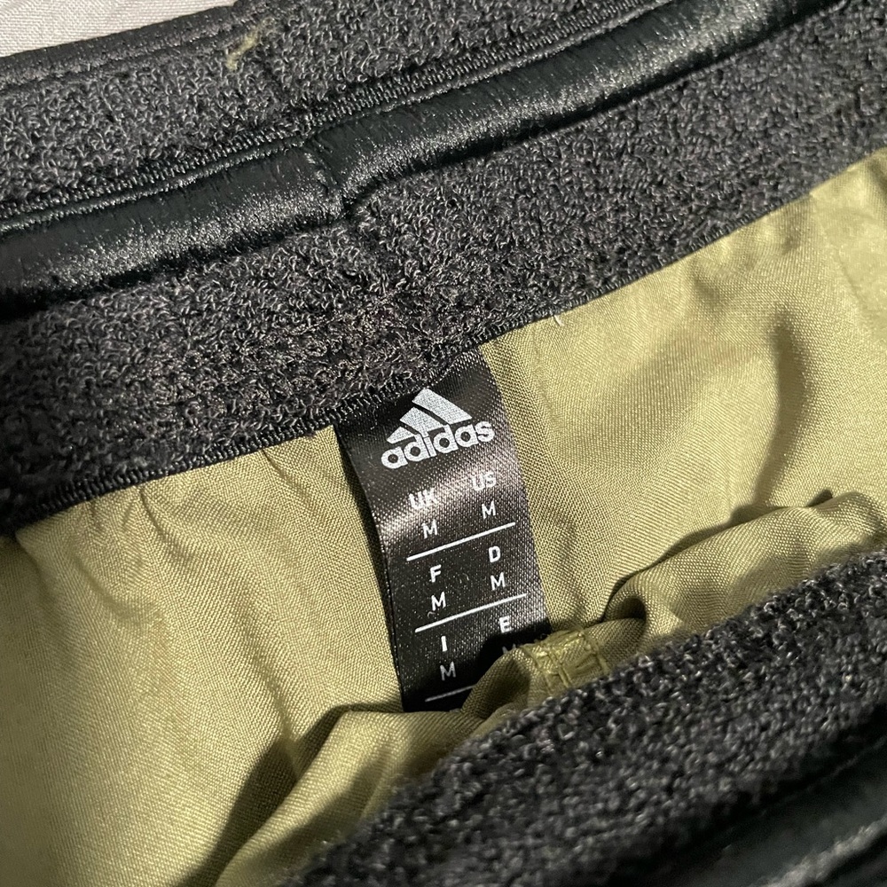 Adidas Shorts - Picture 4 of 9